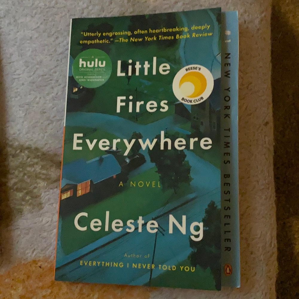 💕 Little Fires Everywhere book by Celeste Ng